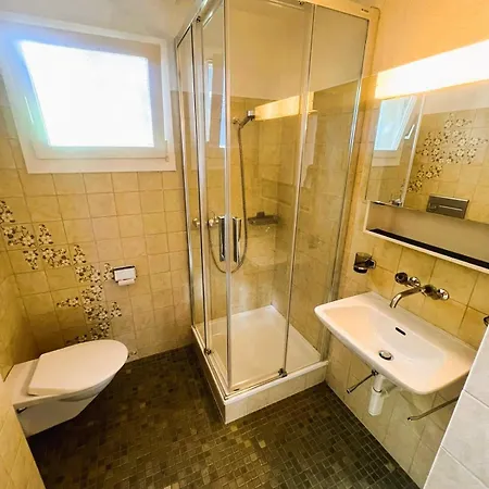 3 Room Old Town Flat - Munsterb Апартаменты Цюрих