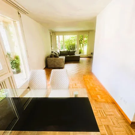 3 Old Town Flat - Munsterb