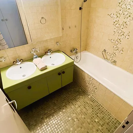 3 Room Old Town Flat - Munsterb *