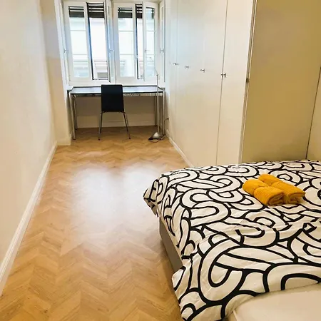 3 Old Town Flat - Munsterb * Ζυρίχη